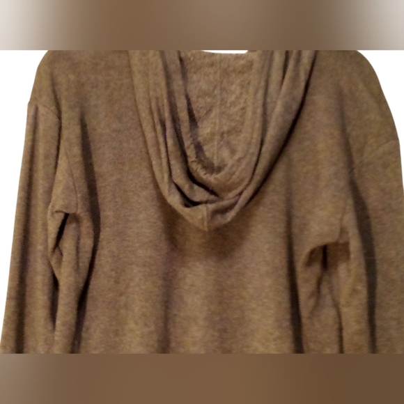 Jane & Delancey - Gray Hoodie, Long Sleeves, Buttons On Cuffs & Slits On Sides - Picture 11 of 12